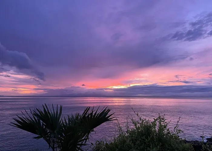 ベッド・アンド・ブレックファスト Makawi Tuwa Cliff - Luxury Cliff With Private Beach, Infinity Pools And Ocean View