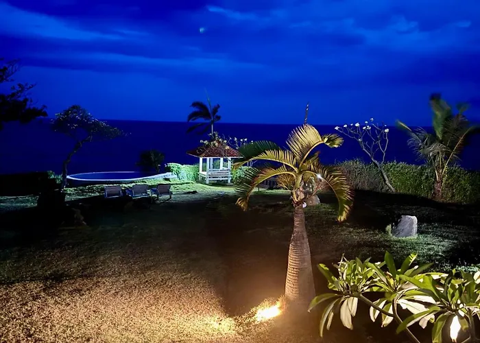 ベッド・アンド・ブレックファスト Makawi Tuwa Cliff - Luxury Cliff With Private Beach, Infinity Pools And Ocean View 4*