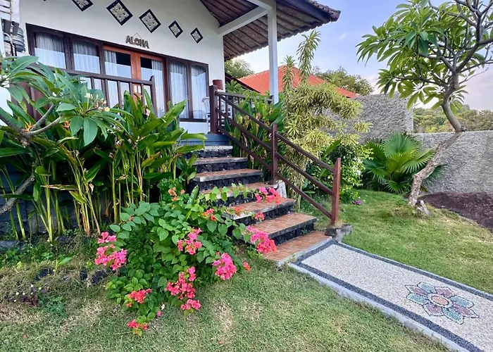 Makawi Tuwa Cliff - Luxury Cliff With Private Beach, Infinity Pools And Ocean View ベッド・アンド・ブレックファスト 4*
