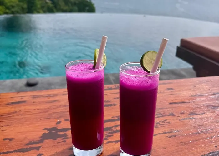 ベッド・アンド・ブレックファスト Makawi Tuwa Cliff - Luxury Cliff With Private Beach, Infinity Pools And Ocean View Seraya