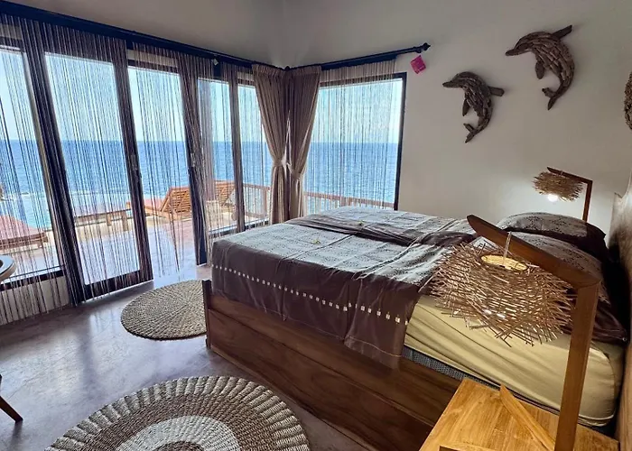 Makawi Tuwa Cliff - Luxury Cliff With Private Beach, Infinity Pools And Ocean View 4*